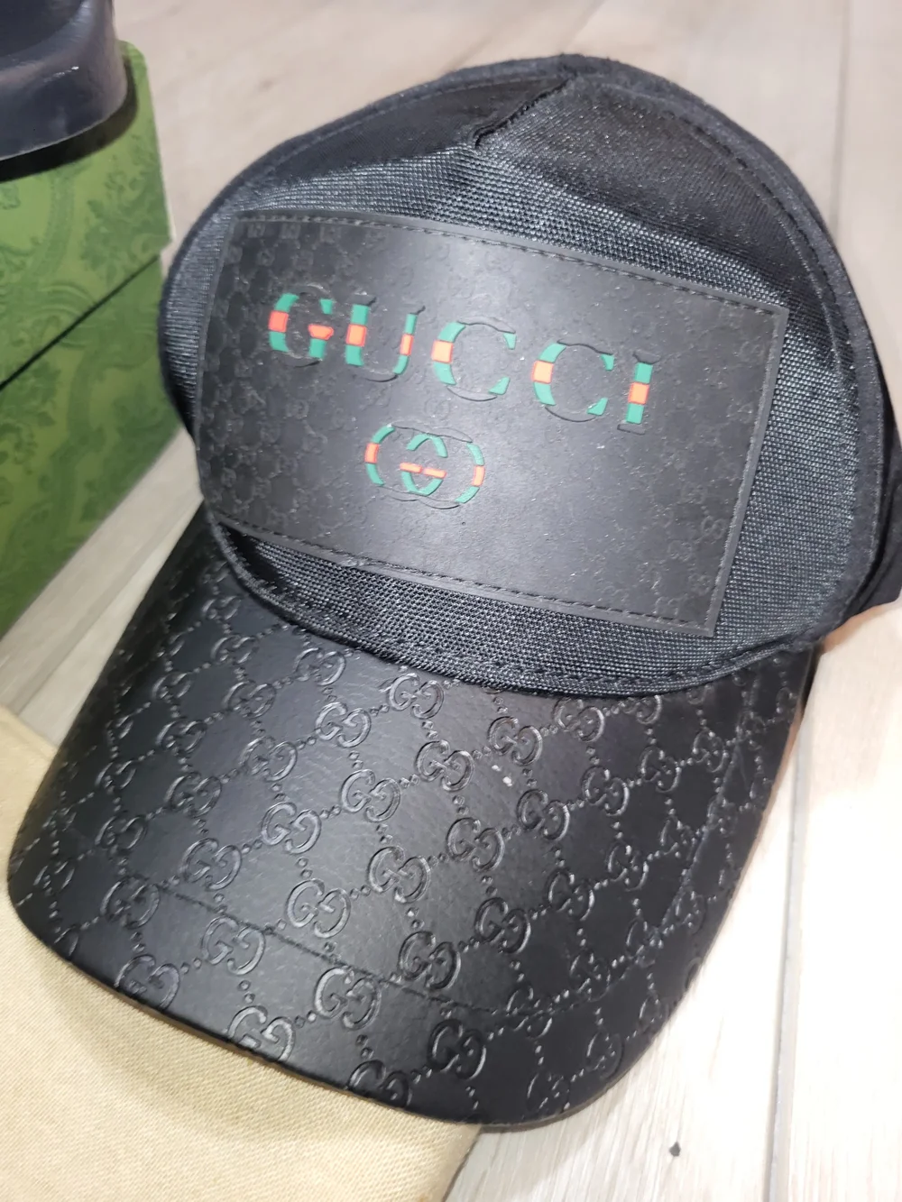 🌀 Gucci Black Slide Sandals w/Red Green Stripes & Gucci Hat Combo